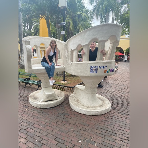 Meet your Posher, Barbara - Picture 7 of 9